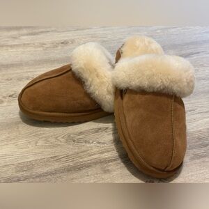 NEW Parfeying Sheepskin Women's House Slippers Indoor Outdoor Chestnut Size 11